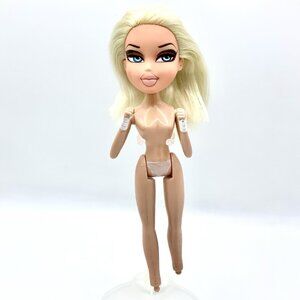 Bratz Play Sportz Kick Boxing Cloe Bratz Doll Only No Feet Pinholes On Body READ